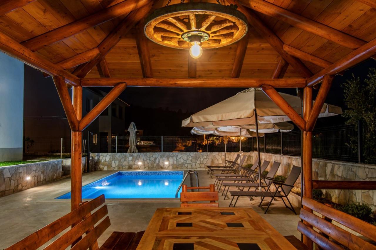 Luxury Apartments Alkar With Swimming Pool Ražanj Εξωτερικό φωτογραφία